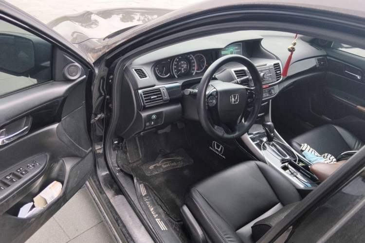 Used Honda Accord 2016 2.0L Comfort Edition Driver Seat