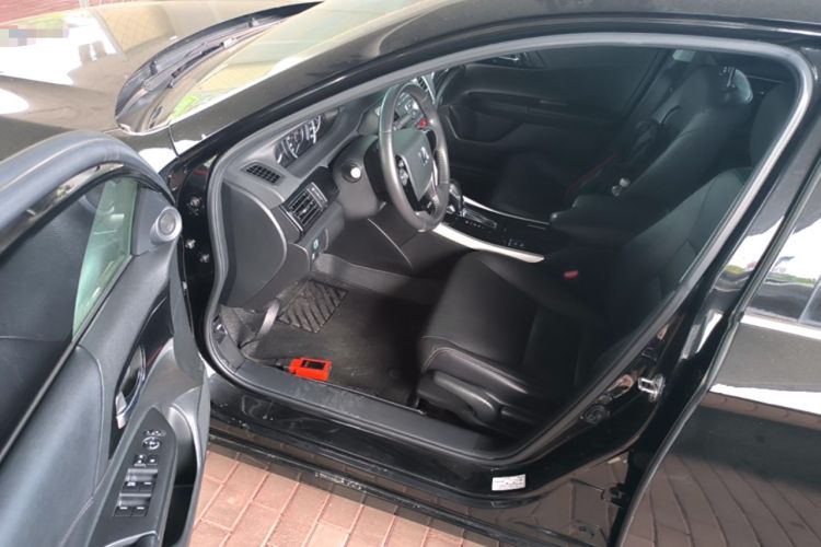 Used Honda Accord 2016 2.0L Elite Edition Driver Seat