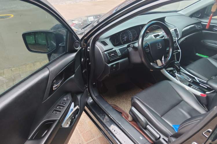 Used Honda Accord 2016 2.0L Comfort Edition Driver Seat