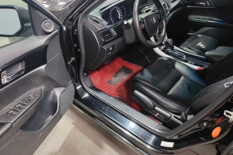 Used Honda Accord 2016 2.0L Comfort Edition Driver Seat