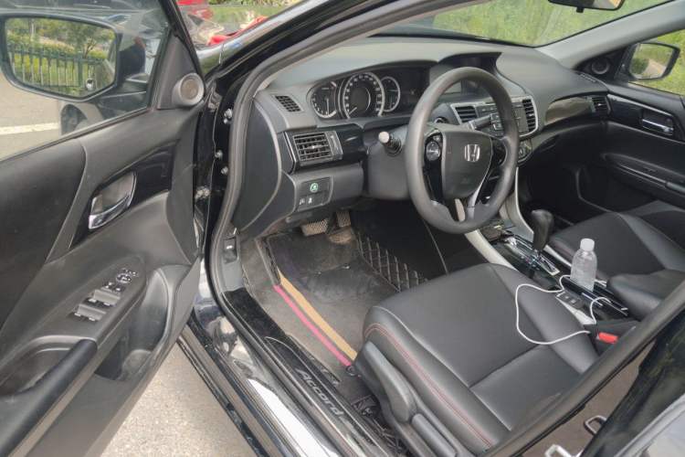 Used Honda Accord 2016 2.0L Comfort Edition Driver Seat