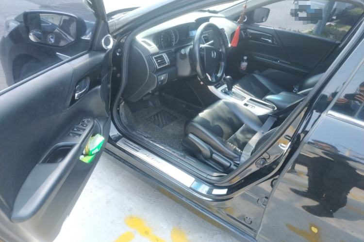 Used Honda Accord 2016 2.0L Comfort Edition Driver Seat