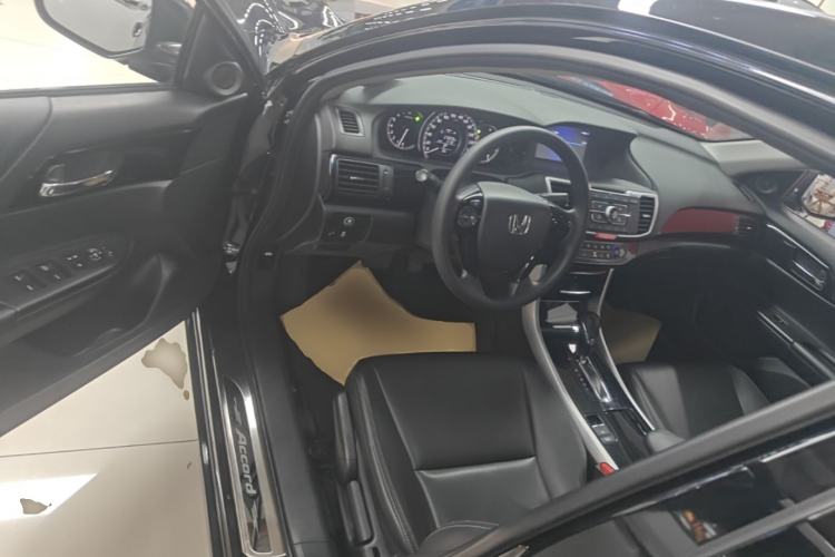 Used Honda Accord 2016 2.0L Comfort Edition Driver Seat