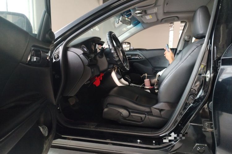 Used Honda Accord 2016 2.0L Comfort Edition Driver Seat