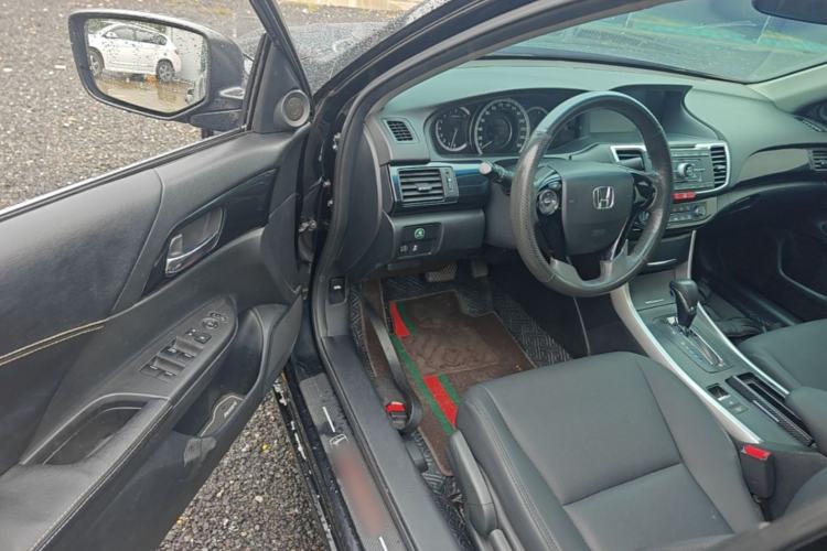 Used Honda Accord 2016 2.0L Comfort Edition Driver Seat