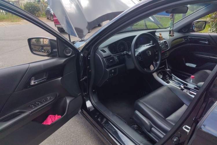 Used Honda Accord 2016 2.0L Comfort Edition Driver Seat