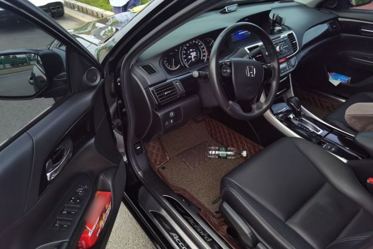 Used Honda Accord 2016 2.0L Elite Edition Driver Seat