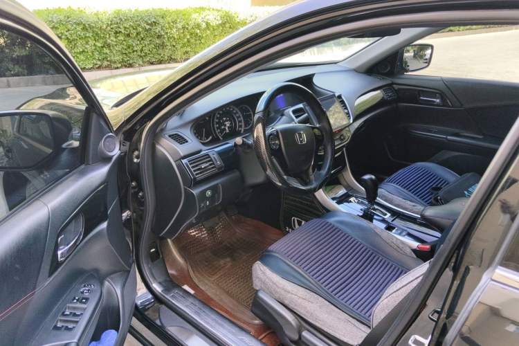 Used Honda Accord 2016 2.0L Comfort Edition Driver Seat