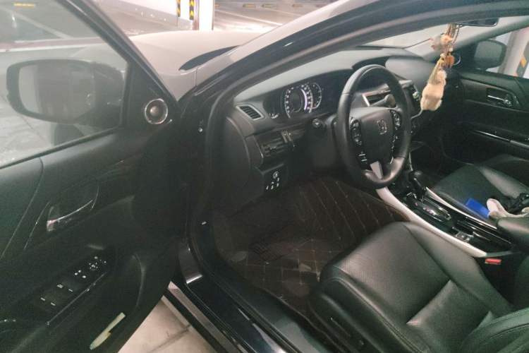 Used Honda Accord 2016 2.4L Prestige Edition Driver Seat