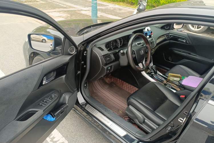 Used Honda Accord 2016 2.0L Comfort Edition Driver Seat
