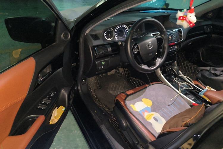 Used Honda Accord 2016 2.0L Comfort Edition Driver Seat