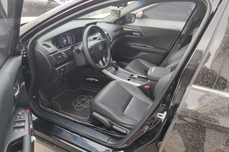 Used Honda Accord 2016 2.0L Comfort Edition Driver Seat