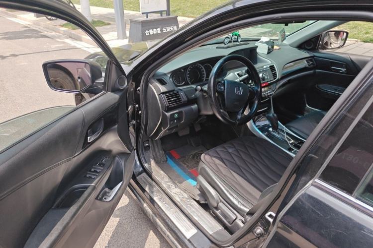 Used Honda Accord 2016 2.0L Elite Edition Driver Seat