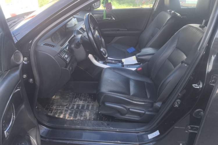 Used Honda Accord 2016 2.0L Elite Edition Driver Seat