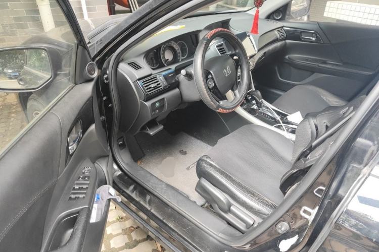 Used Honda Accord 2016 2.0L Comfort Edition Driver Seat