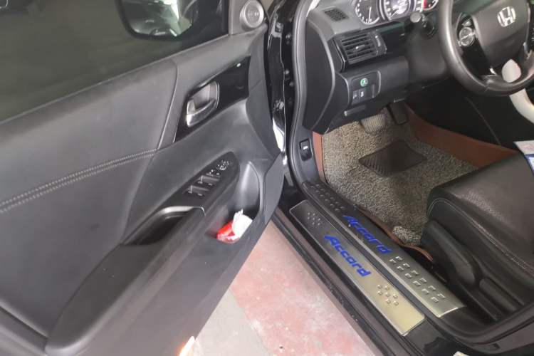 Used Honda Accord 2016 2.0L Elite Edition Driver Seat