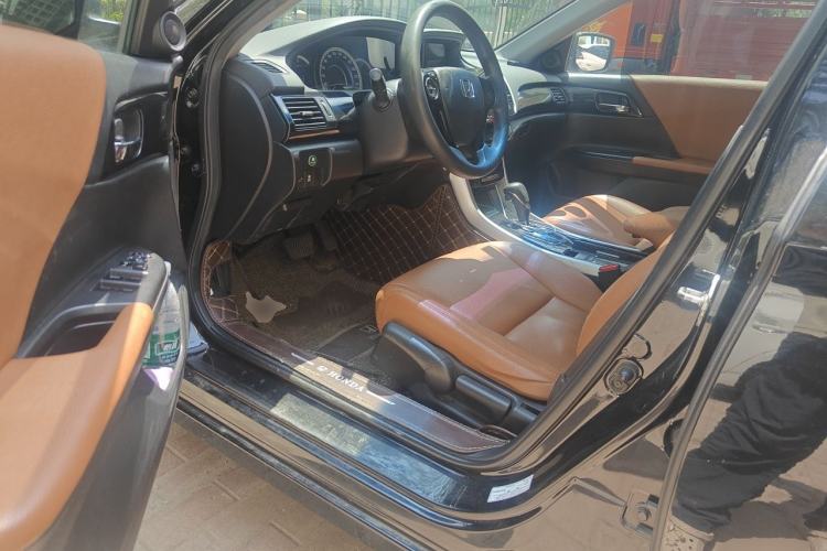 Used Honda Accord 2016 2.0L Comfort Edition Driver Seat