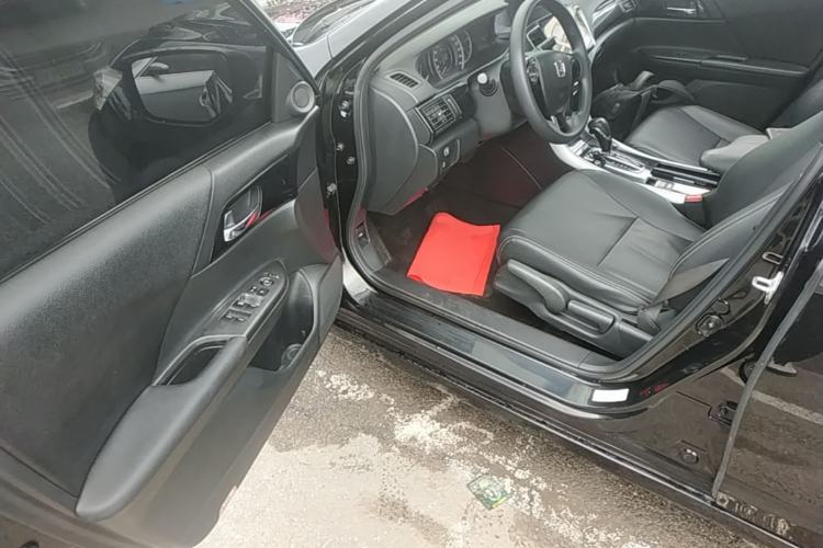 Used Honda Accord 2016 2.0L Comfort Edition Driver Seat