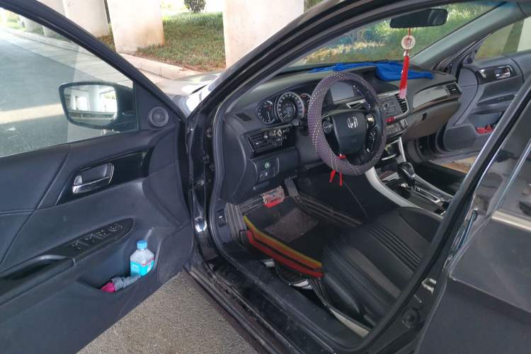 Used Honda Accord 2016 2.0L Elite Edition Driver Seat