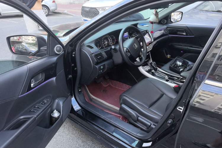 Used Honda Accord 2016 2.0L Elite Edition Driver Seat