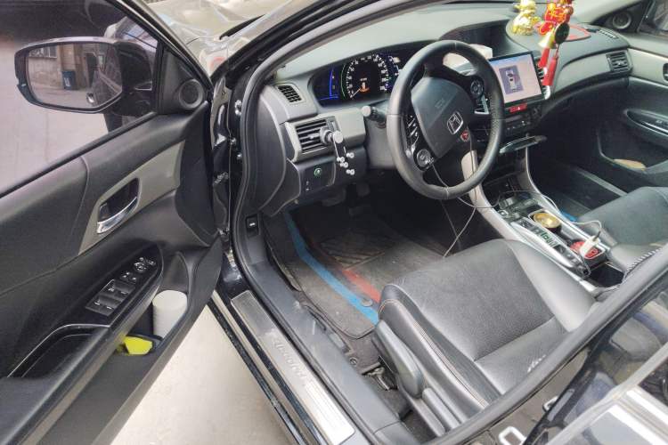 Used Honda Accord 2016 Hybrid 2.0L Sharp Edition Driver Seat