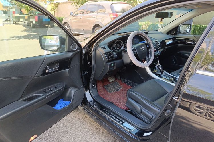 Used Honda Accord 2016 2.0L Elite Edition Driver Seat