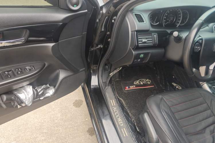 Used Honda Accord 2016 2.0L Elite Edition Driver Seat