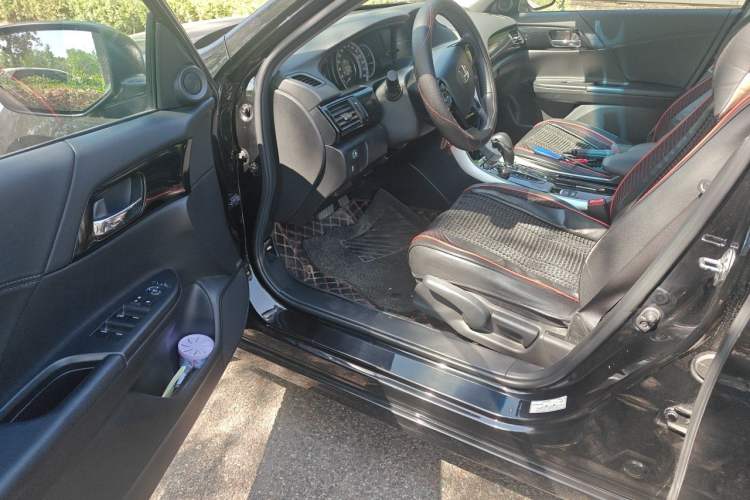 Used Honda Accord 2016 2.0L Elite Edition Driver Seat