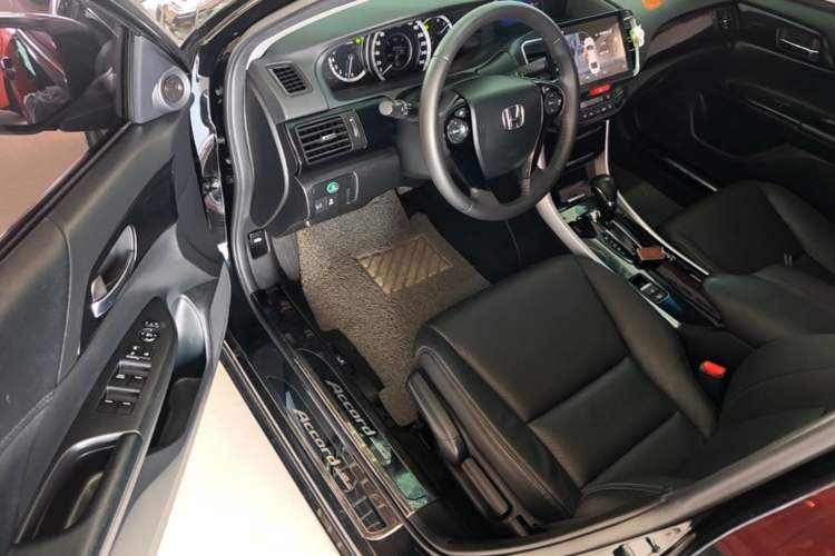 Used Honda Accord 2016 2.0L Elite Edition Driver Seat