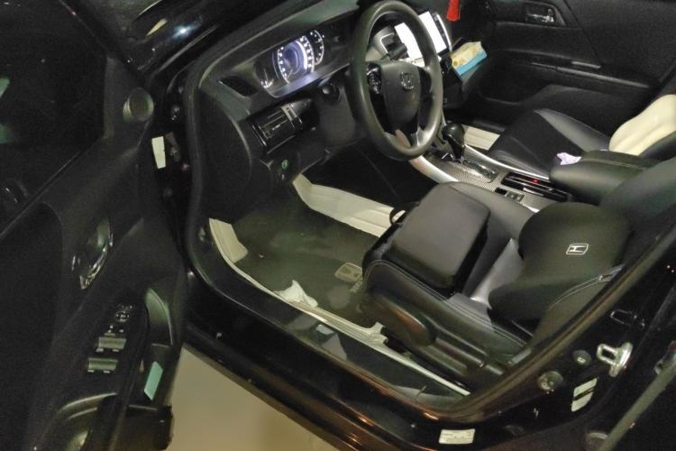 Used Honda Accord 2016 2.0L Comfort Edition Driver Seat