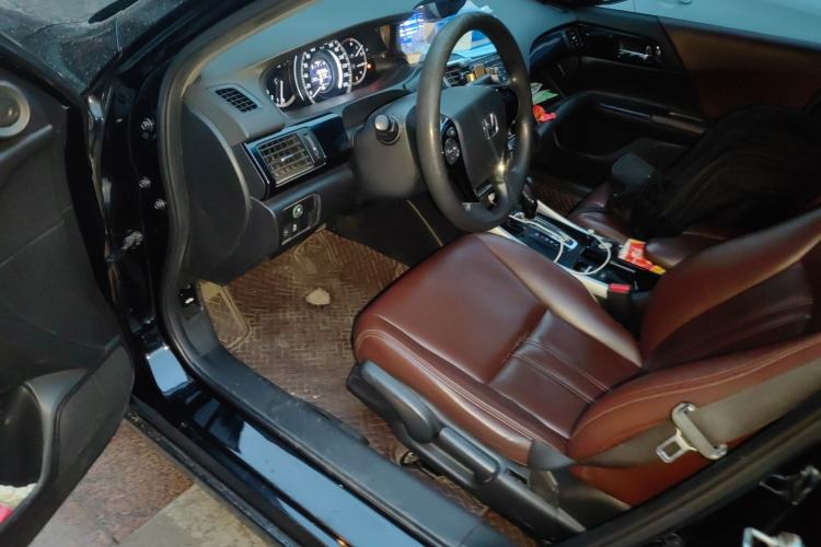 Used Honda Accord 2016 2.0L Comfort Edition Driver Seat