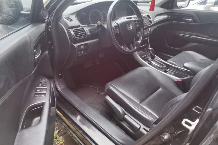 Used Honda Accord 2016 2.0L Elite Edition Driver Seat