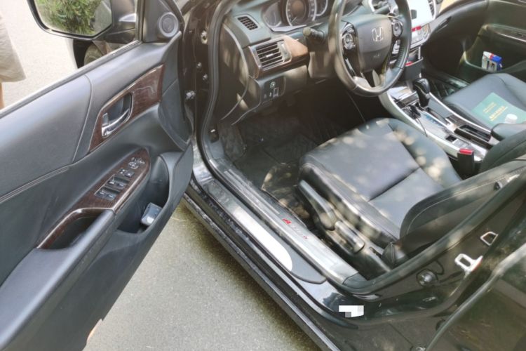 Used Honda Accord 2016 2.0L Elite Edition Driver Seat