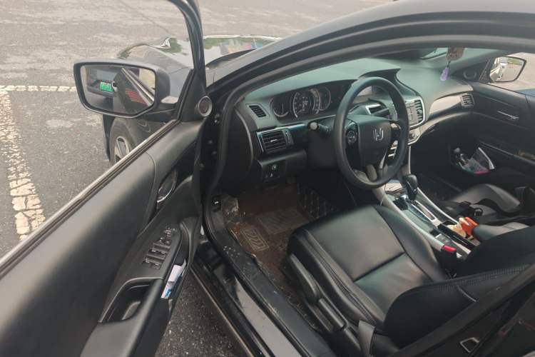 Used Honda Accord 2016 2.0L Comfort Edition Driver Seat