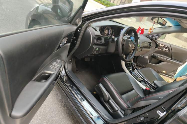 Used Honda Accord 2016 2.0L Comfort Edition Driver Seat