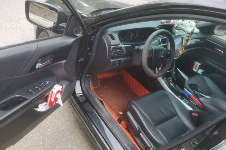 Used Honda Accord 2016 2.0L Elite Edition Driver Seat