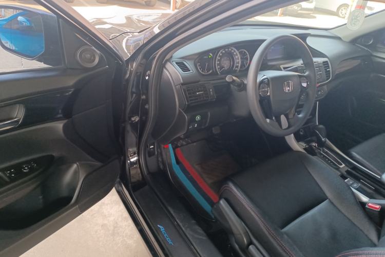 Used Honda Accord 2016 2.0L Comfort Edition Driver Seat