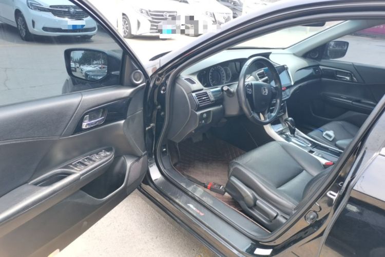 Used Honda Accord 2016 2.0L Elite Edition Driver Seat
