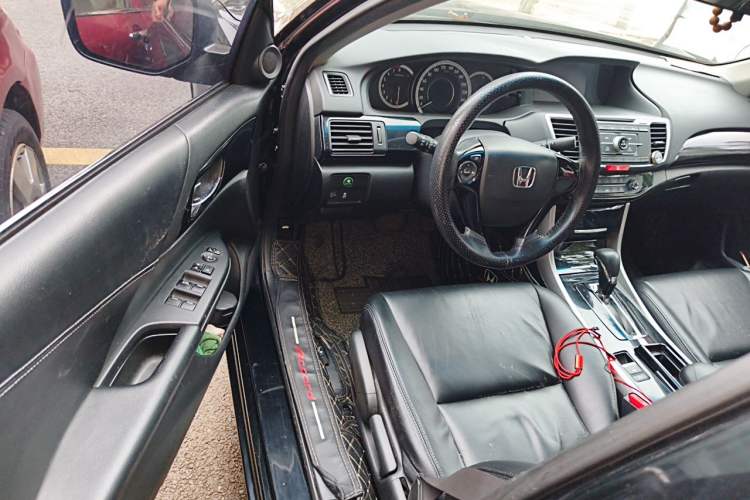 Used Honda Accord 2016 2.0L Comfort Edition Driver Seat