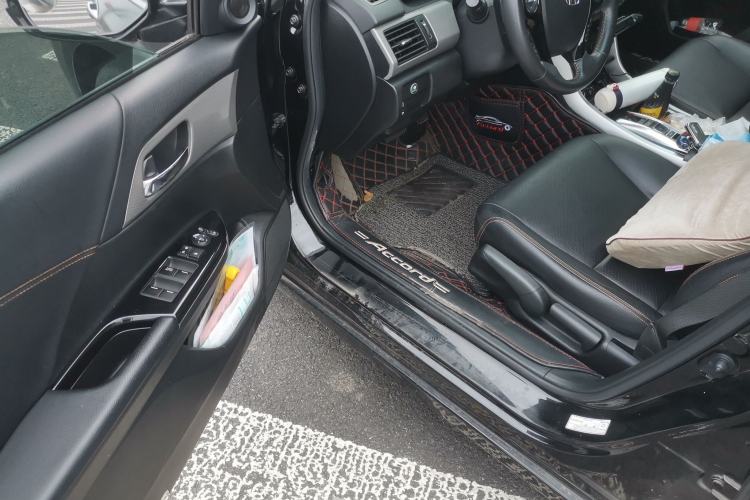 Used Honda Accord 2016 Hybrid 2.0L Sharp Edition Driver Seat