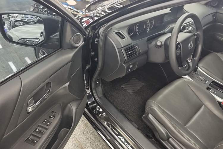 Used Honda Accord 2016 2.0L Comfort Edition Driver Seat