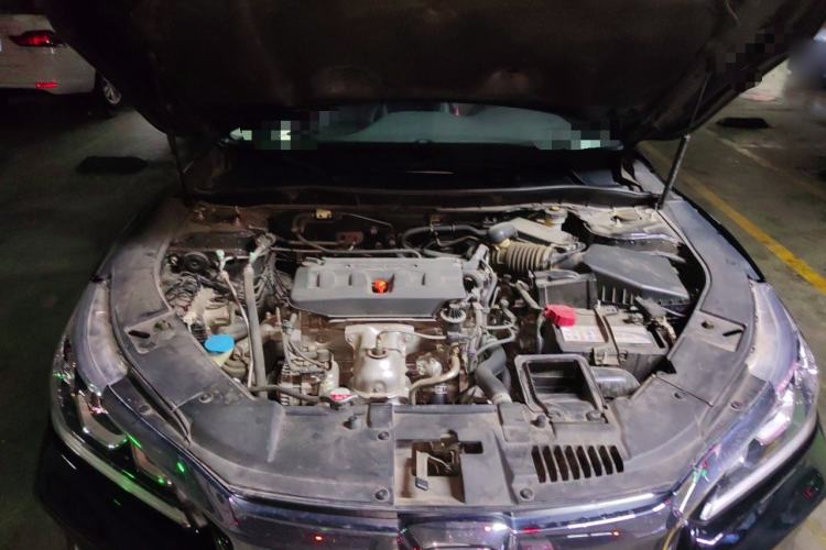 Used Honda Accord 2016 2.0L Comfort Edition Engine Bay