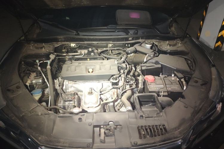Used Honda Accord 2016 2.0L Comfort Edition Engine Bay