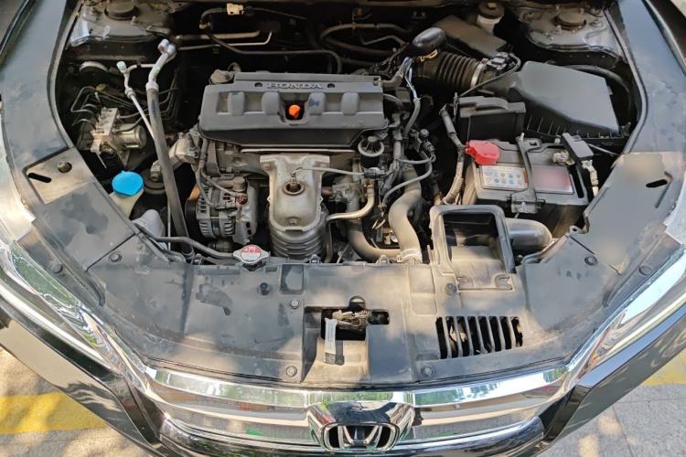 Used Honda Accord 2016 2.0L Comfort Edition Engine Bay