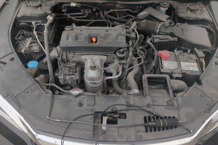 Used Honda Accord 2016 2.0L Comfort Edition Engine Bay