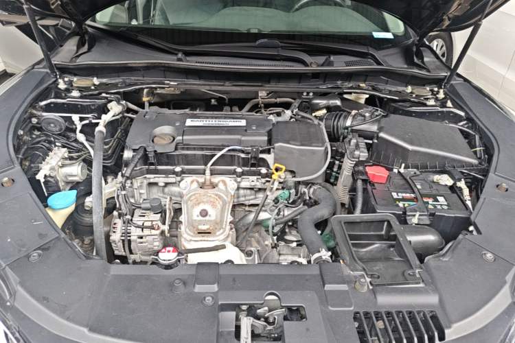 Used Honda Accord 2016 2.4L Luxury Edition Engine Bay