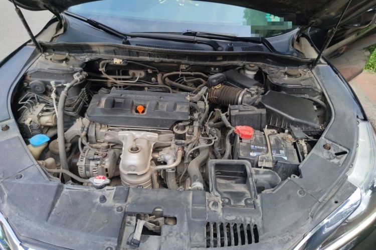 Used Honda Accord 2016 2.0L Comfort Edition Engine Bay