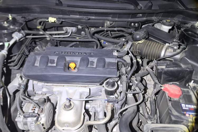 Used Honda Accord 2016 2.0L Comfort Edition Engine Bay