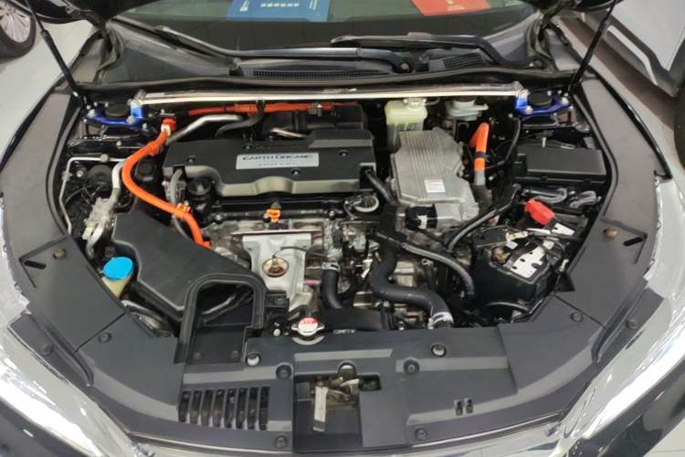 Used Honda Accord 2016 Hybrid 2.0L Rui Ling Edition Engine Bay