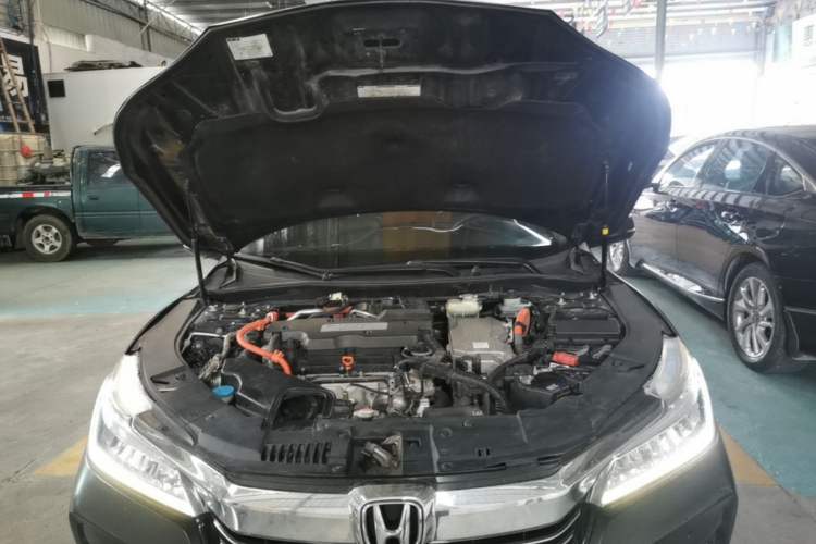 Used Honda Accord 2016 Hybrid 2.0L Sharp Edition Engine Bay